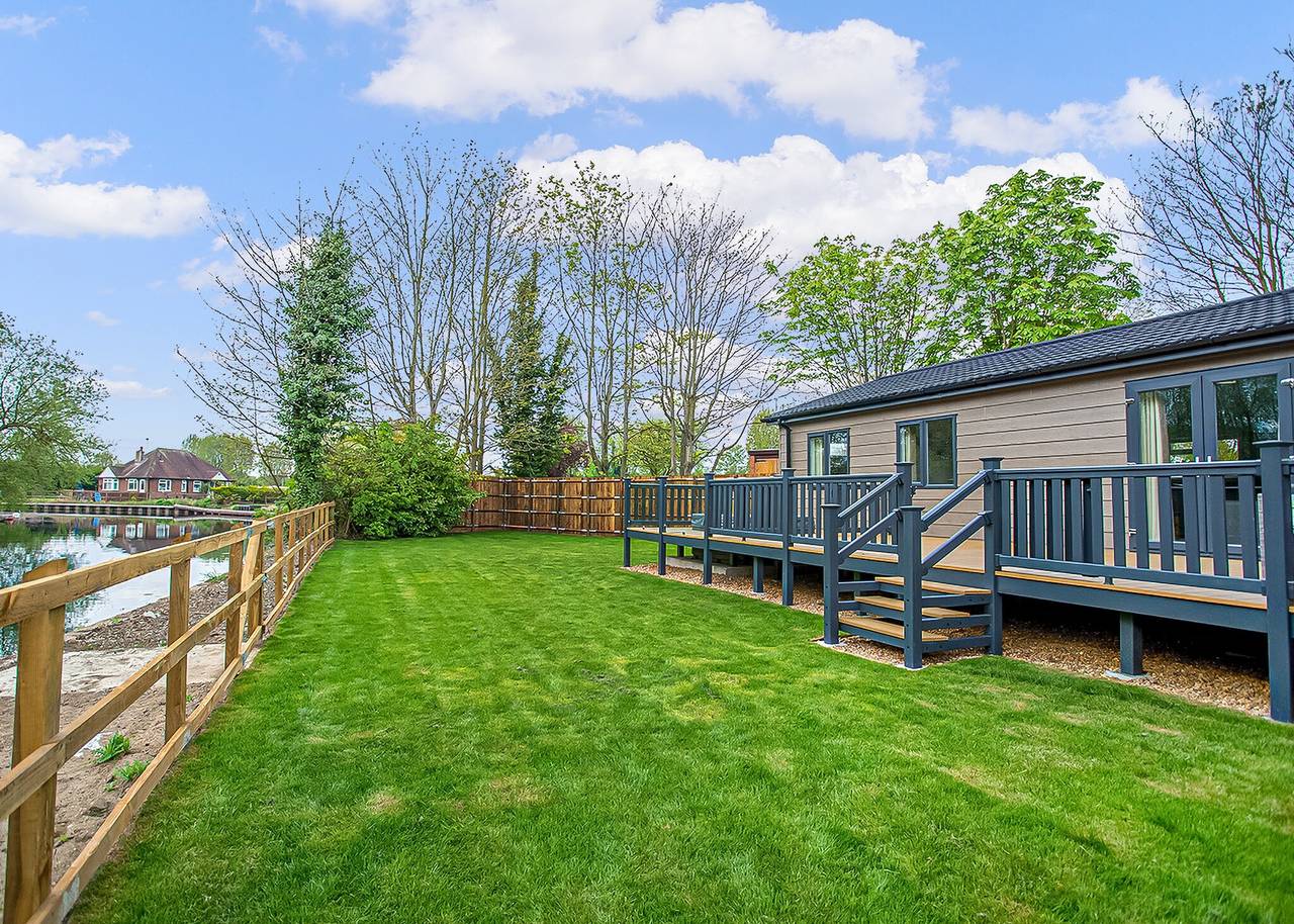 The Country in Broxbourne, Hertfordshire