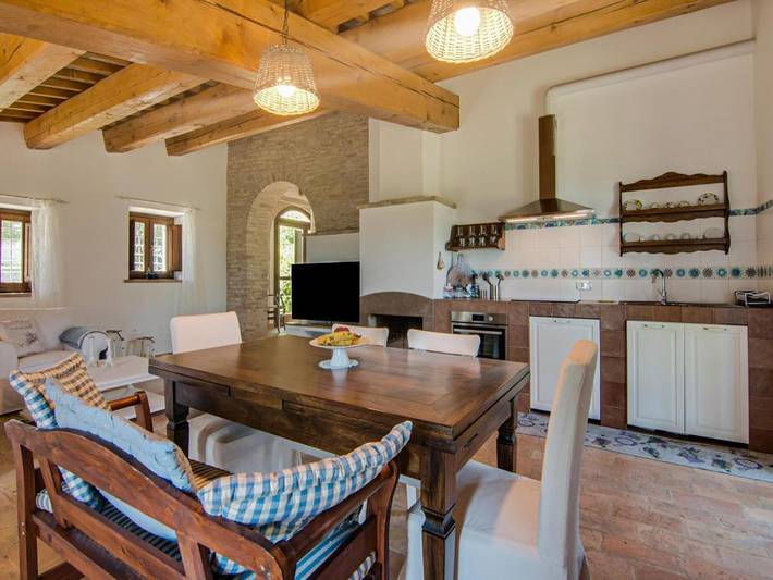 Gîte pour 3 personnes, avec piscine dans Villagrande (Mombaroccio) - 2