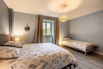 Chalet pour 8 Personnes dans Lizine, Doubs, Photo 1