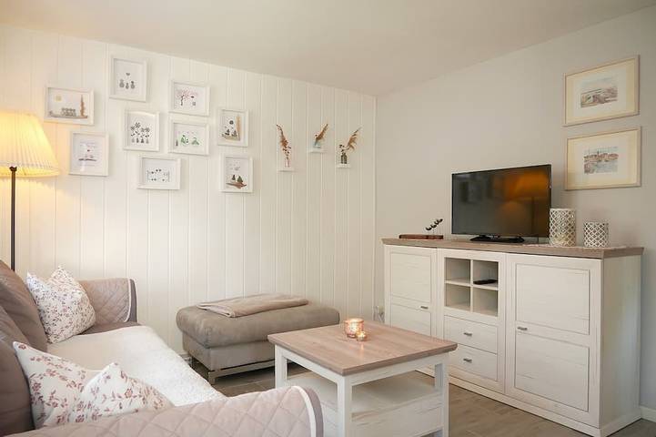 Bungalow für 2 Personen, mit Terrasse und Garten