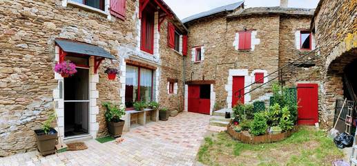 Cottage pour 4 personnes, avec jardin, animaux acceptés à Pont-de-Salars