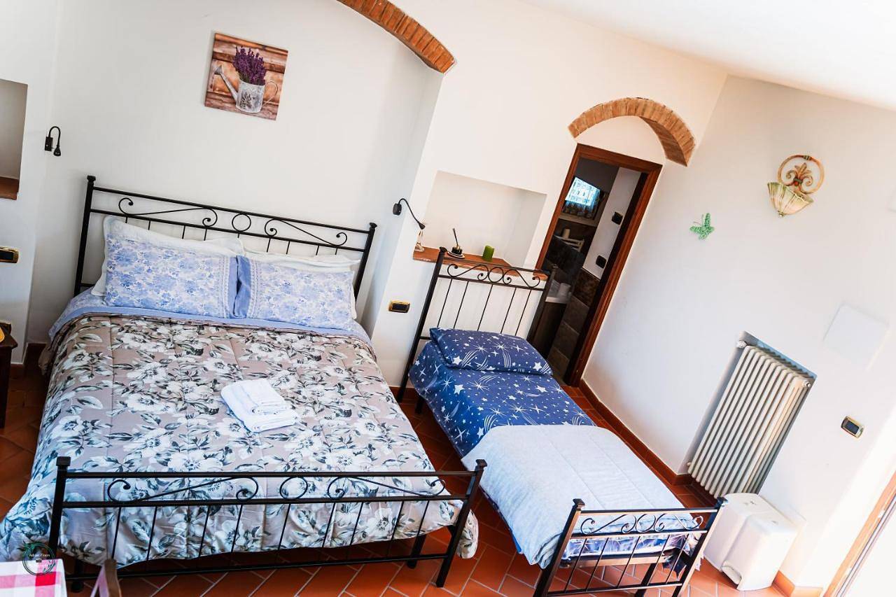 Superior Quadruple Room in Lastra a Signa, Prato Province