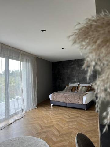 Chambre d’hôte pour 4 personnes, avec vue et jardin ainsi que sauna et piscine à Trigny