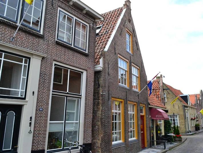 Vakantiehuis voor 10 personen, with tuin and balkon as well as sauna in Enkhuizen