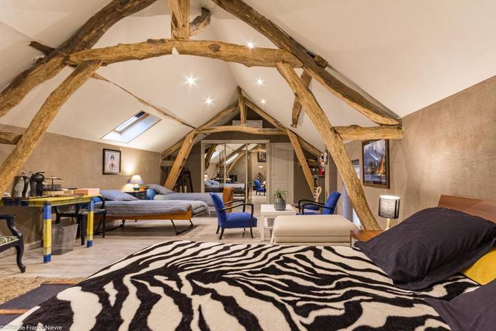 Cottage pour 5 personnes, avec jardin à Pougues-les-Eaux