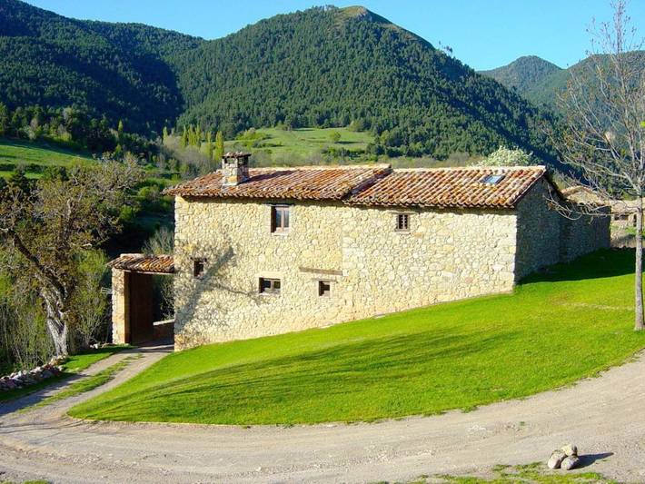 Casa de vacaciones para 12 personas, con vistas además de jardín y piscina en Baixa Cerdanya - 3