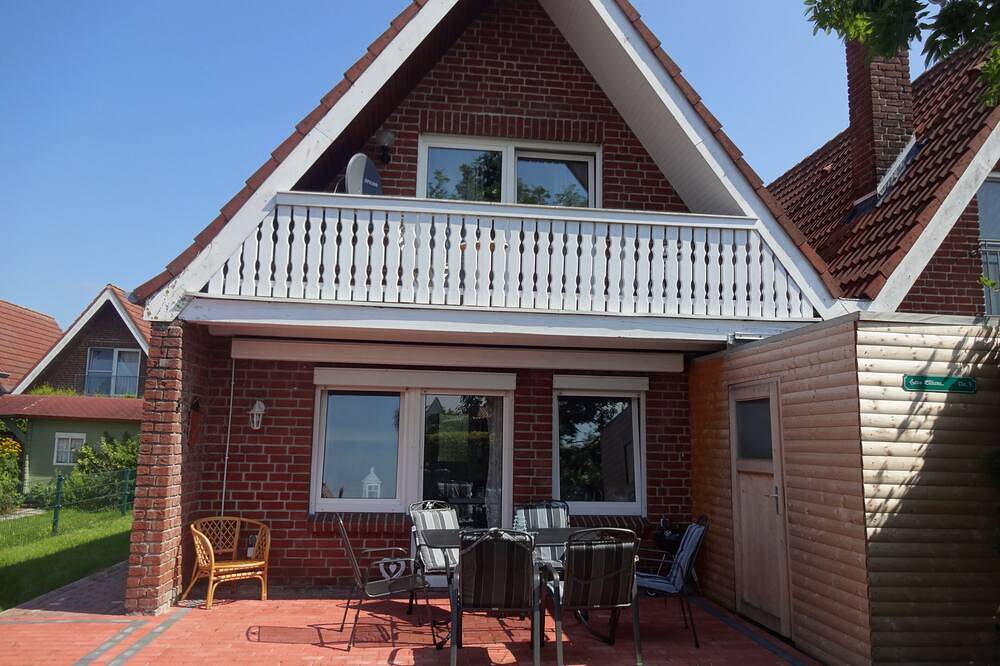 Gemütliches Ferienhaus mit eingezäuntem Grundstück, 3 Schlafzimmer in Greetsiel, Krummhörn