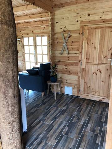 Gîte pour 4 Personnes dans Montigny-sur-l'Ain, Jura, Photo 1