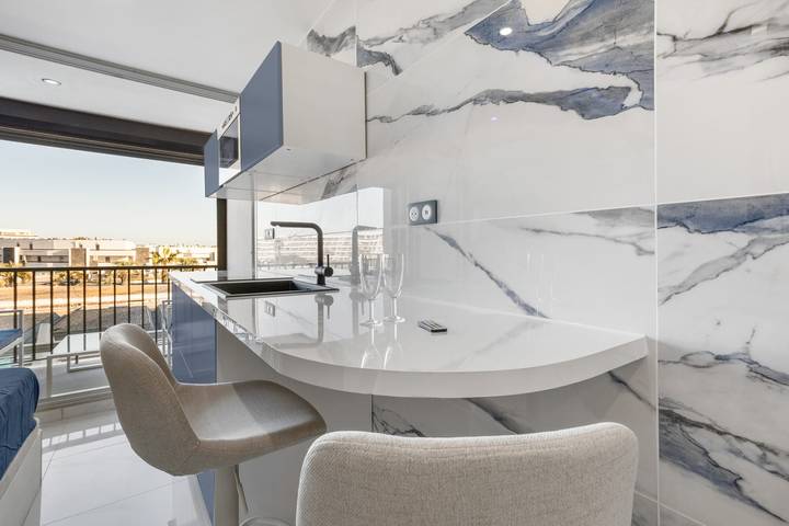 Gîte pour 2 personnes, avec terrasse dans Cap d'Agde naturiste - 4