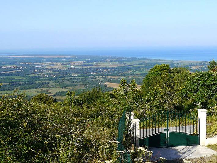Location de vacances pour 6 personnes, avec jardin, animaux acceptés à Ventiseri - 4