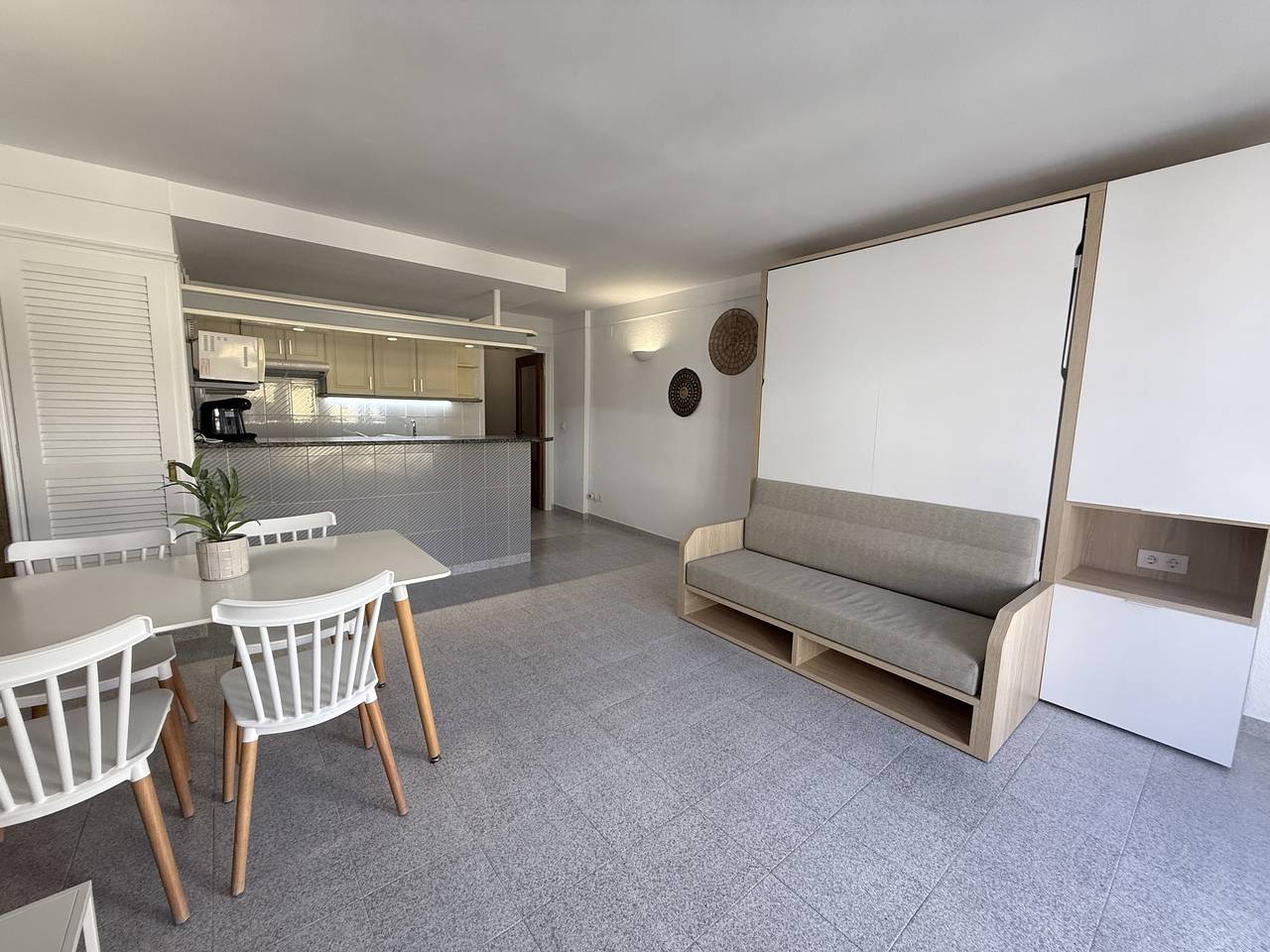 Entire apartment, Agi Pi Sunyer in Roses Centre, Roses