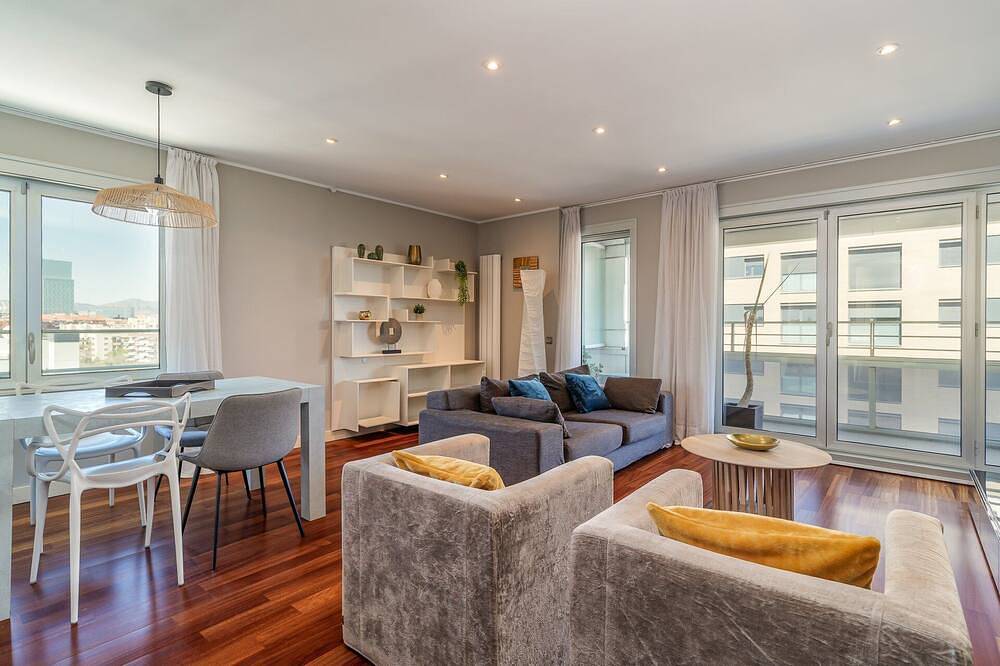 Ganze Wohnung, Guestready - Sea view apartment with terrace in Barcelona Zentrum, Barcelona