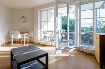 Ferienwohnung für 3 Personen, mit Balkon und Seeblick in Waren (Müritz)