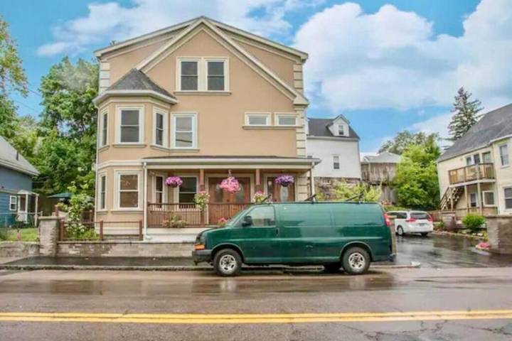 Gîte pour 11 personnes, avec vue et jardin, animaux acceptés à Quincy - 4