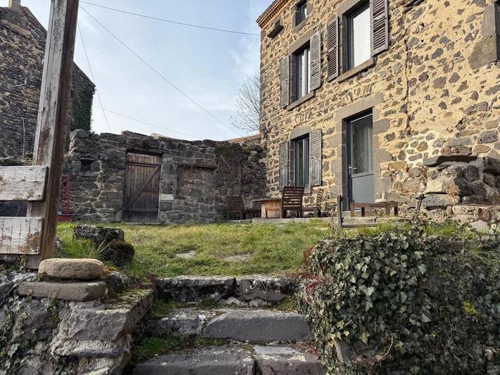 Chambre d’hôte pour 4 personnes, avec Terrasse ainsi que Jardin et Vue