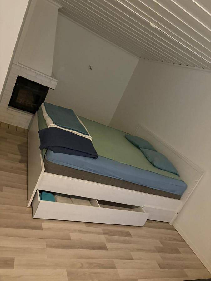 Lägenhet för 3 Personer, med terass och utsikt, med husdjur i Lindesberg