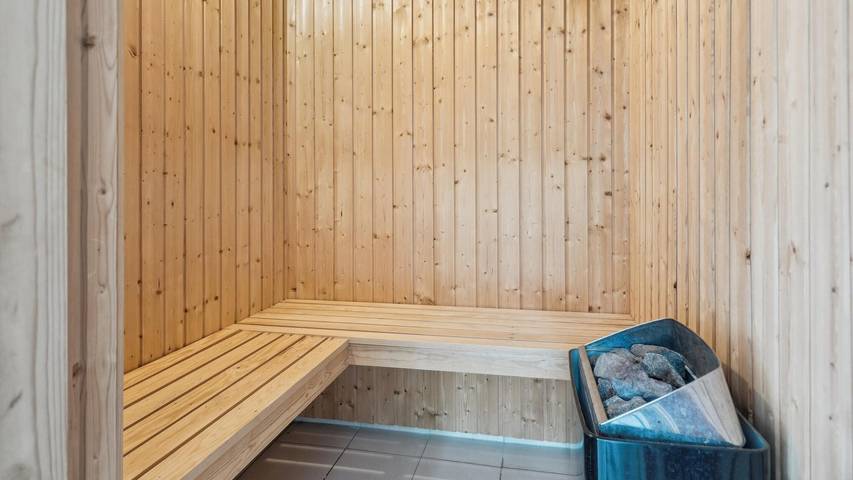 Ferienhaus für 24 Personen, mit Terrasse und Garten sowie Sauna in Henne Strand - 3