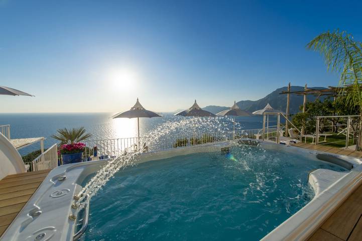 Villa per 6 persone, con Terrazza e Giardino nonché Piscina a Praiano