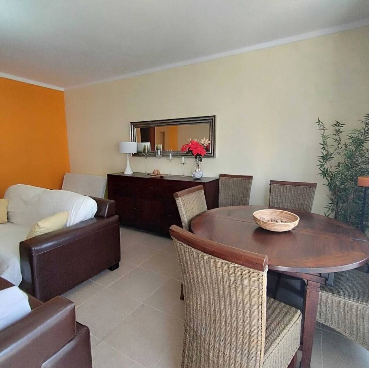 Ganze Wohnung, Ferienwohnung 'Glória' mit Balkon, Wlan und Klimaanlage in Vila Real de Santo António, Faro Distrikt