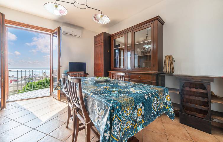 Ganze Ferienwohnung, Gemütliche Wohnung mit WiFi & Parkplatz, Nähe Stadtzentrum in Carloforte, Sulcis Iglesiente