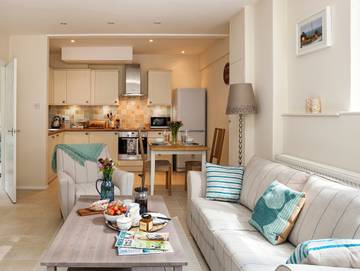 Cottage for 4 People in St Margaret's at Cliffe, Kent, Photo 1