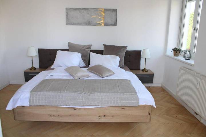 Ferienwohnung für 4 Personen, mit Balkon und Garten