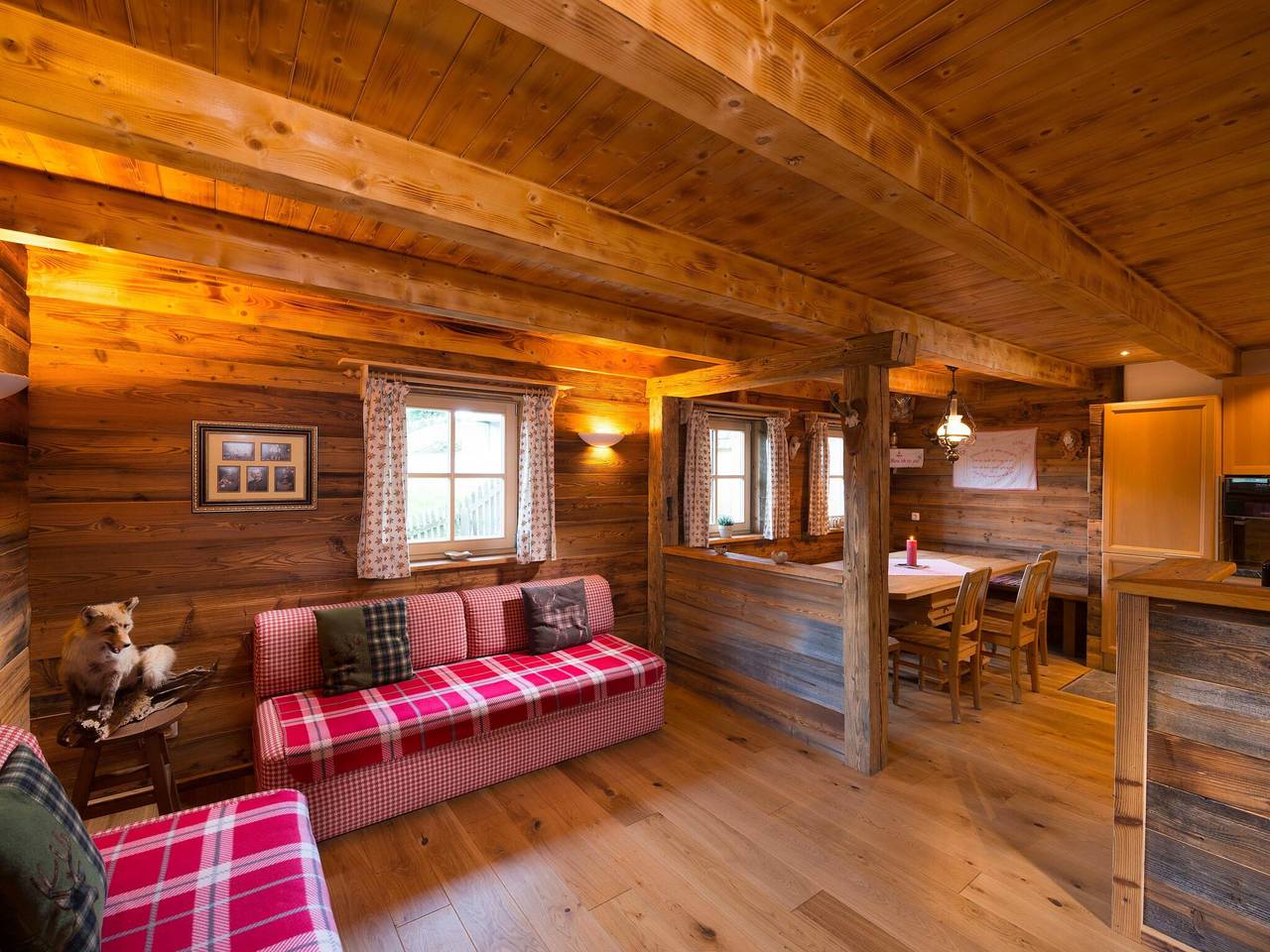 Chalet in St. Martin mit Sauna & Bergblick in Sankt Martin am Tennengebirge, Tennengau