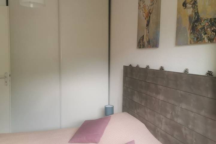 Gîte pour 6 personnes, avec piscine ainsi que jacuzzi et balcon à Arreau - 4