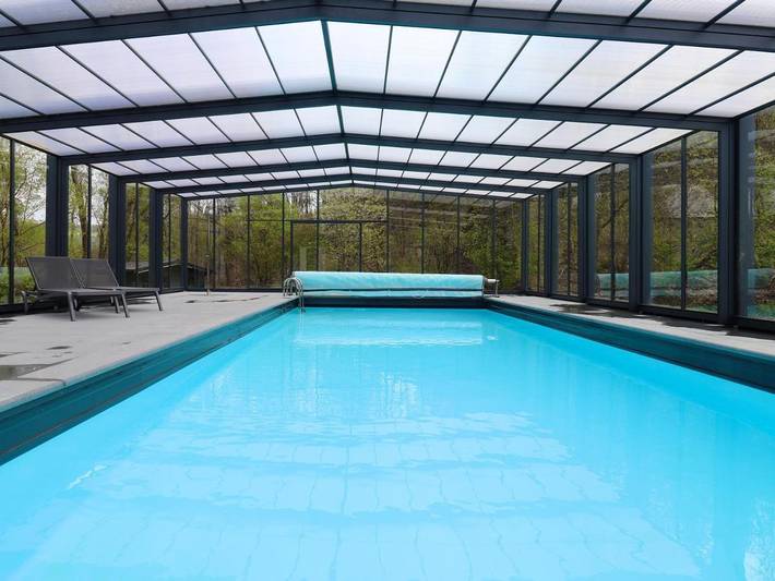 Hôtel pour 2 personnes, avec piscine et sauna ainsi que jacuzzi et jardin
