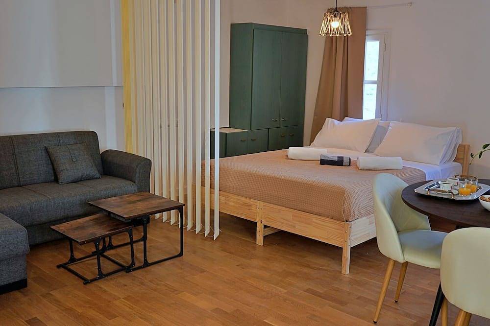 Entire apartment, Gefyra Studio Filoti Naxos 1 in Naxos