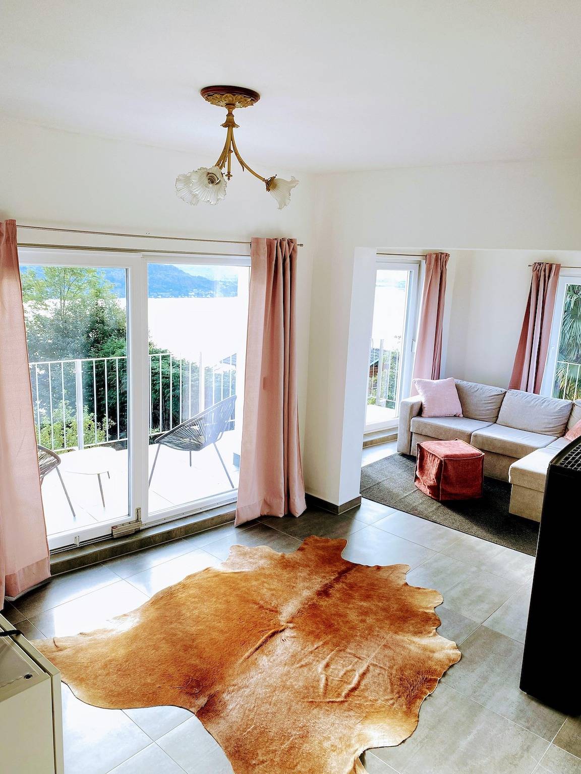 Ferienhaus mit Seeblick in Massino Visconti, Comune di Massino Visconti