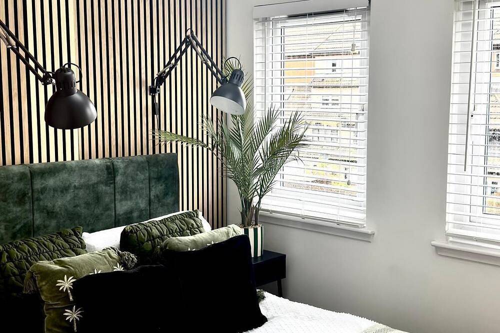 Entire apartment, Modern Almondvale Apartment in Livingston, West Lothian