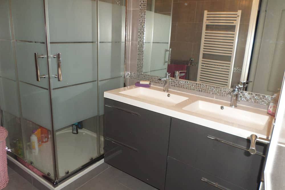 Appartement De Vacances pour 5 Personnes dans Aubagne, Région de Marseille