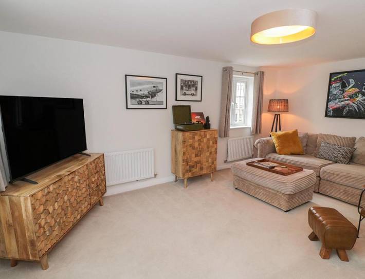 Location de vacances pour 11 personnes, avec vue et jardin, animaux acceptés à Silverstone - 4