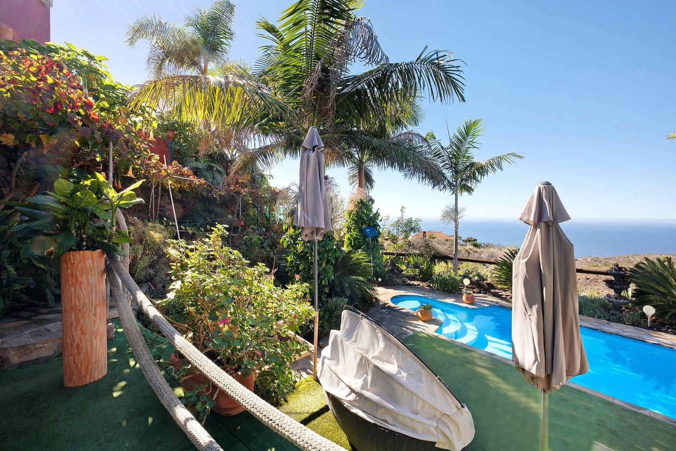 Holiday Home 'Casa El Retiro' with Sea View, Wi-Fi and Air Conditioning in El Jesús, Tijarafe
