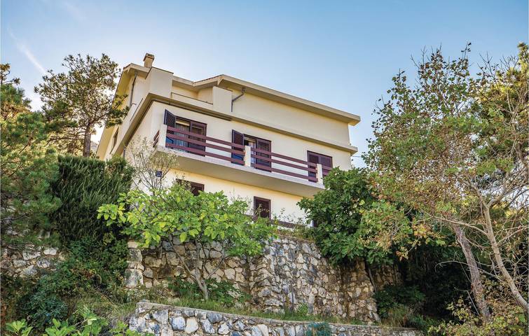 Gîte pour 6 personnes, avec terrasse dans Pag - 2