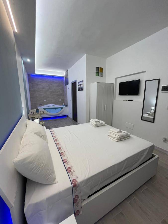 Blue Suite in Mola di Bari, Provincia di Bari
