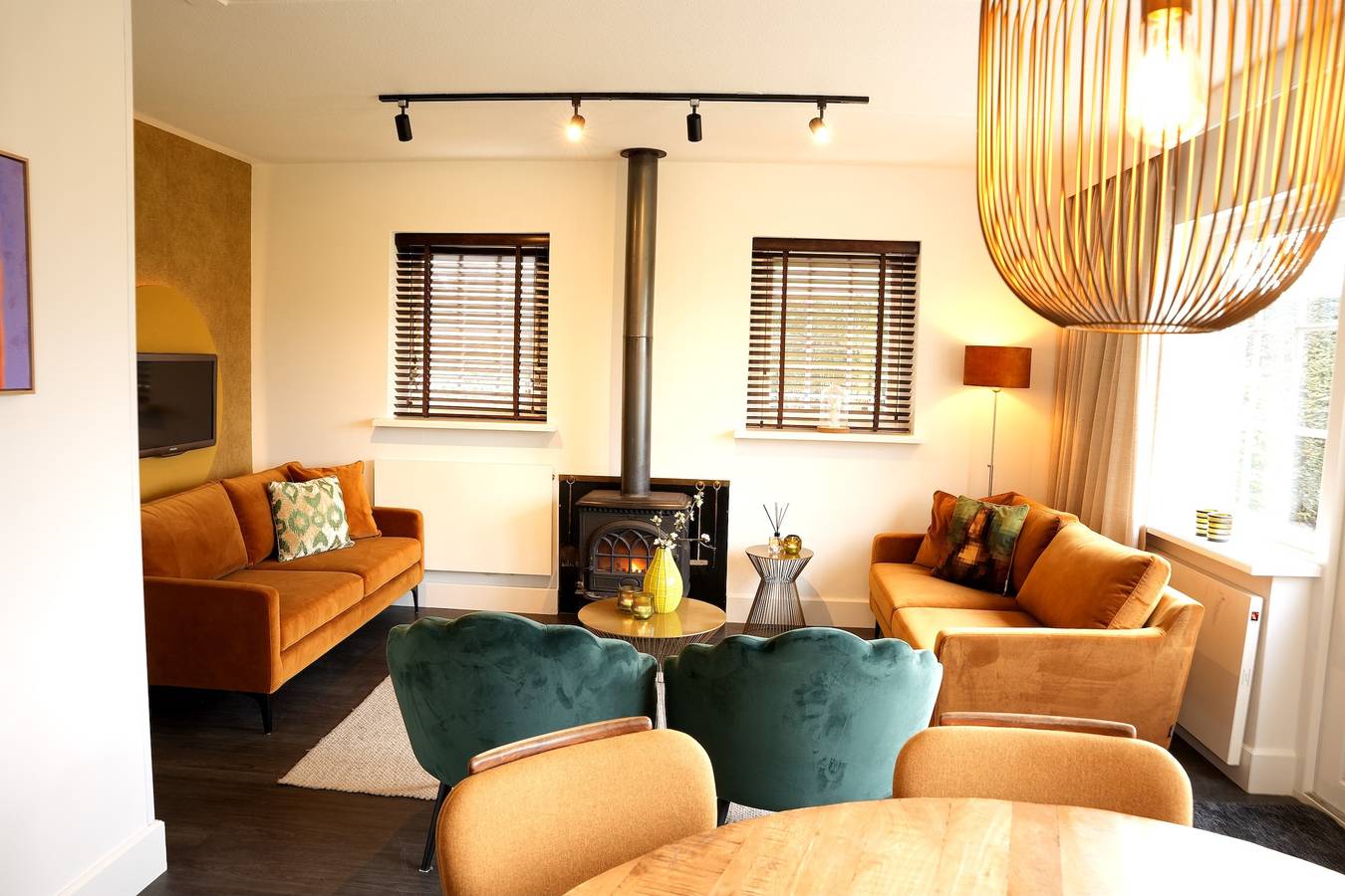 Onthaasten in de Achterhoek Wellness Vakantiehuizen — De Essenburgh für 7-Personen in Achterhoek