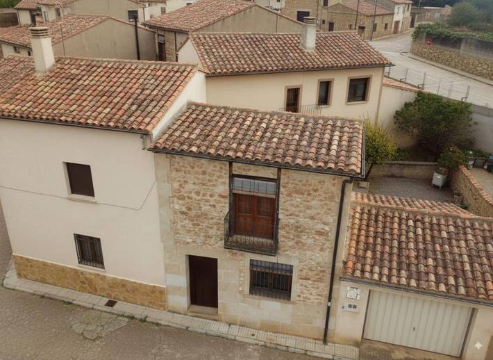 Casa de vacaciones para 6 personas, con vistas y jardín - 1