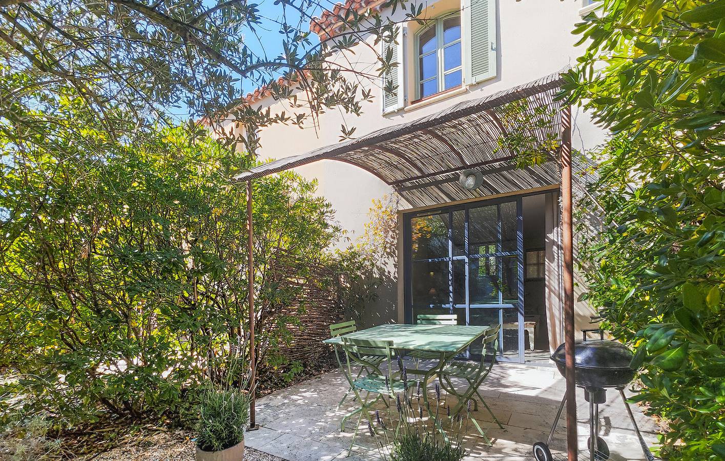 Appartement confortable près du centre ville de Tournissan in Saint-Laurent-de-la-Cabrerisse, Région de Narbonne