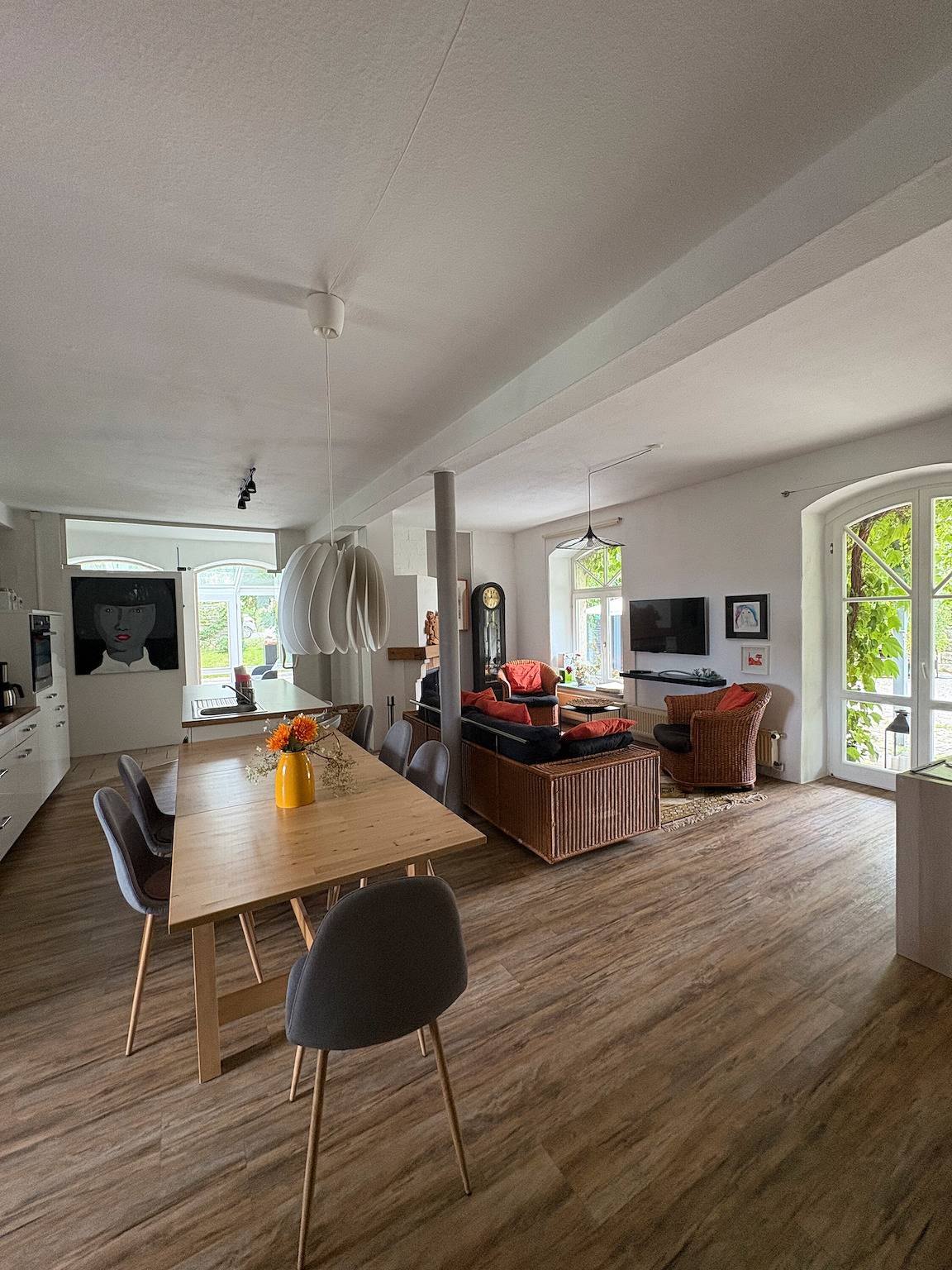 Ganze Wohnung, Apartment 'Weltenbummler' mit Bergblick, privater Terrasse und Wlan in Gohrisch, Elbsandsteingebirge