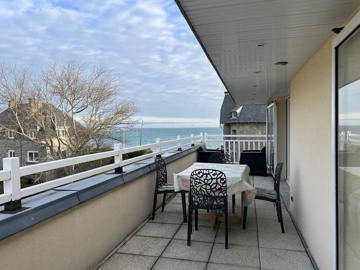 Appartement de vacances entier, Grand appartement vue mer à Saint-Cast-le-Guildo | 7 personnes | in Saint-Cast-le-Guildo, Région de Dinan