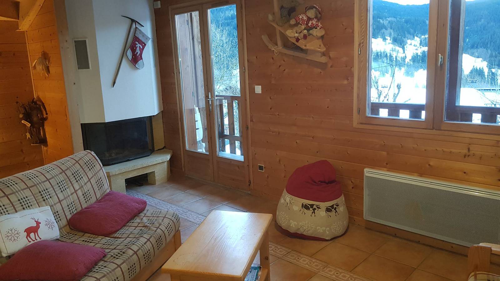 Chalet A2Pas, Sud Versant Sud, vue montagne - 30 m navette in Les Gets, Région de Bonneville