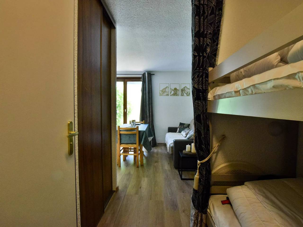 Ganze Wohnung, 1 Exhibit 4 Persons in Bernex, Thonon-les-Bains und Umgebung