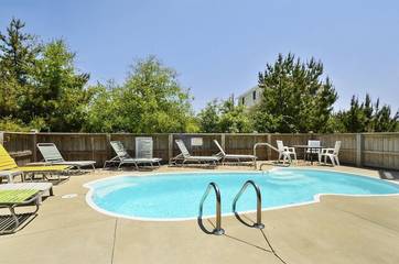 Vacation House for 16 Guests in Schooner Ridge, Duck (NC), Picture 2