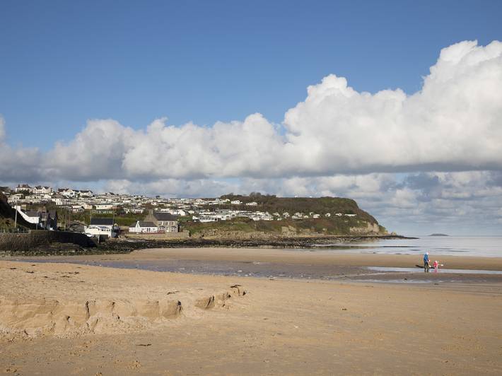 Sea Breeze in Benllech, Isle of Anglesey