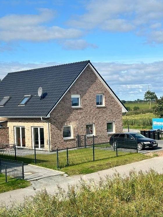 Ferienhaus für 7 Personen, mit Terrasse und Garten in Friederikensiel