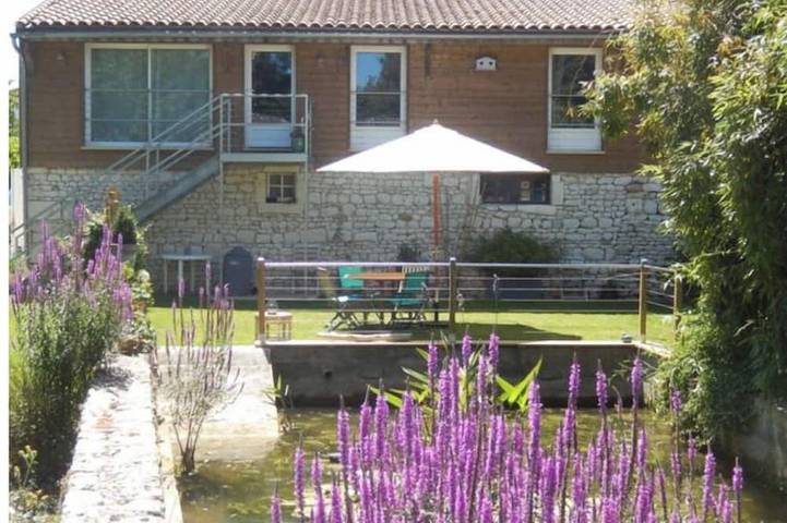Mobil home pour 4 personnes dans Lac de Cadeuil
