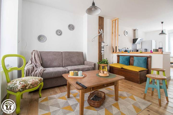 Gîte pour 7 personnes, avec jardin à Mont-Dore - 2