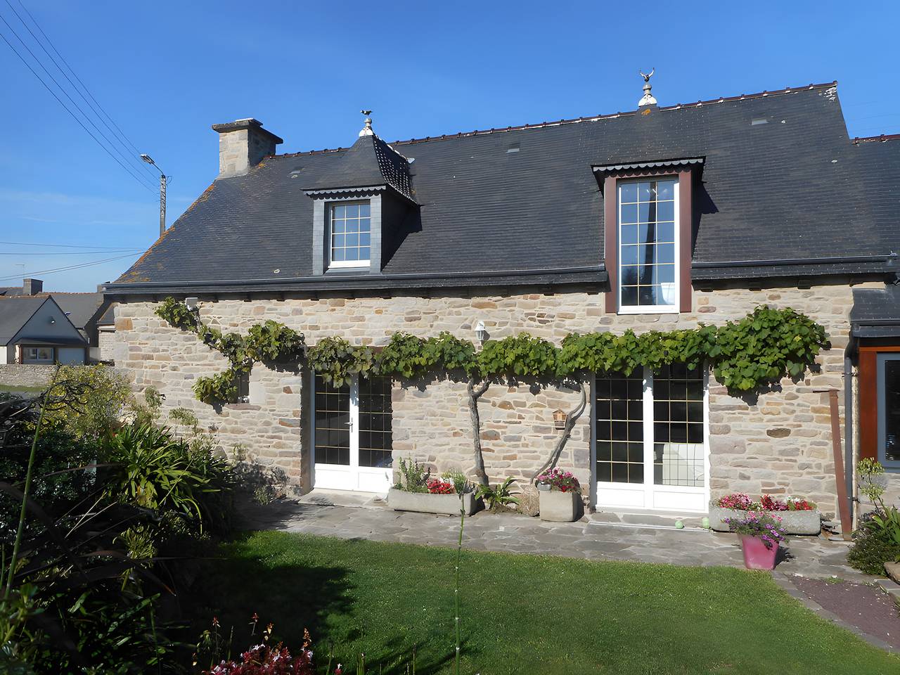 Gîte de Keraman, encantadora casa, cerca del mar in Plouézec, Côte de Goëlo